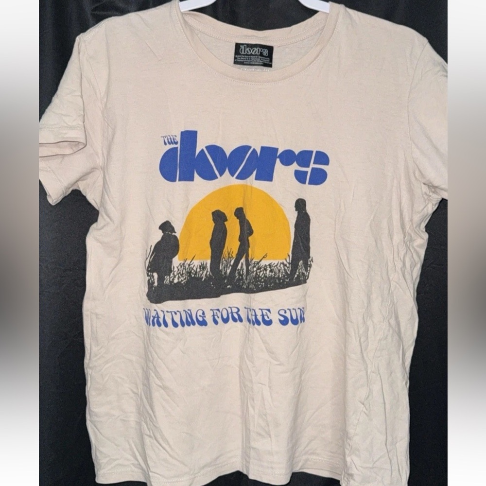 The Doors Graphic T-Shirt men’s size medium In great